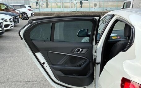 BMW 1 серия, 2022 год, 1 878 000 рублей, 36 фотография