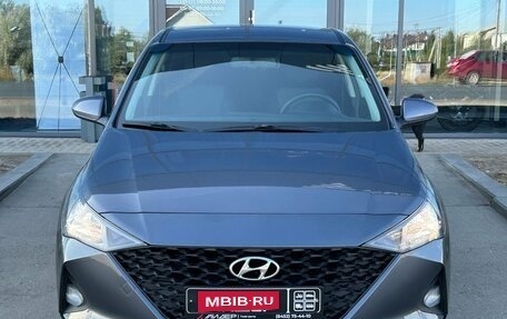Hyundai Solaris II рестайлинг, 2021 год, 1 390 000 рублей, 5 фотография