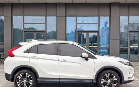 Mitsubishi Eclipse Cross, 2019 год, 1 550 000 рублей, 7 фотография