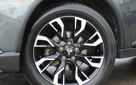 Mitsubishi Outlander III рестайлинг 3, 2021 год, 2 959 000 рублей, 39 фотография