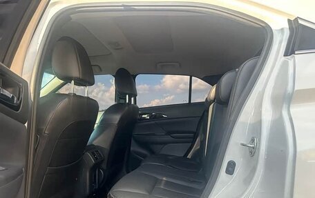 Mitsubishi Eclipse Cross, 2021 год, 1 990 000 рублей, 7 фотография