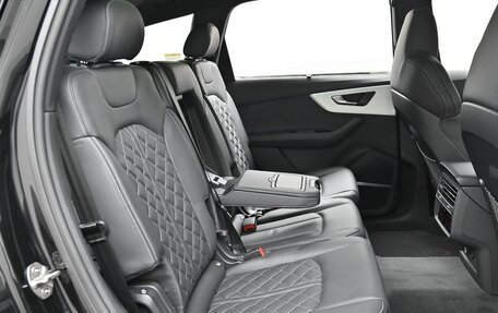 Audi Q7, 2025 год, 10 851 700 рублей, 11 фотография