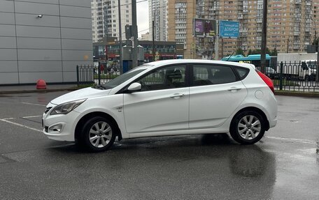 Hyundai Solaris II рестайлинг, 2015 год, 1 200 000 рублей, 3 фотография