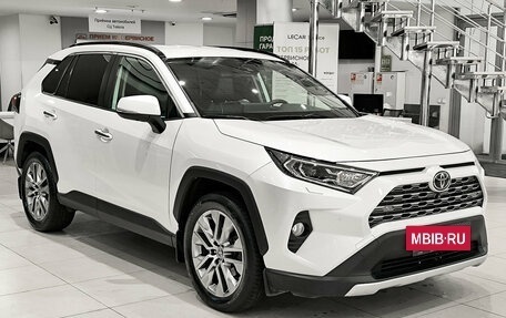 Toyota RAV4, 2021 год, 3 099 000 рублей, 3 фотография