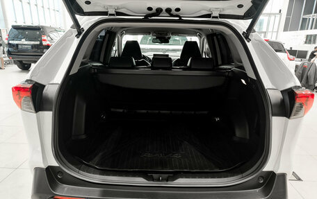 Toyota RAV4, 2021 год, 3 099 000 рублей, 12 фотография