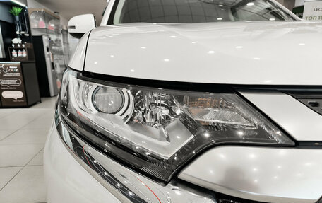 Mitsubishi Outlander III рестайлинг 3, 2020 год, 2 300 000 рублей, 21 фотография