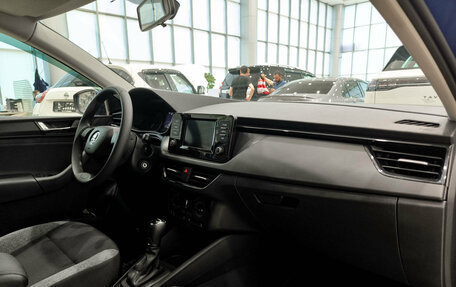 Skoda Rapid II, 2021 год, 1 990 000 рублей, 13 фотография