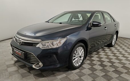 Toyota Camry, 2015 год, 2 280 000 рублей, 1 фотография