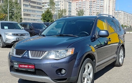 Mitsubishi Outlander III рестайлинг 3, 2008 год, 825 000 рублей, 1 фотография