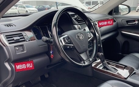 Toyota Camry, 2018 год, 2 350 000 рублей, 8 фотография