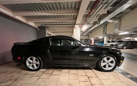 Ford Mustang VI рестайлинг, 2013 год, 2 600 000 рублей, 5 фотография