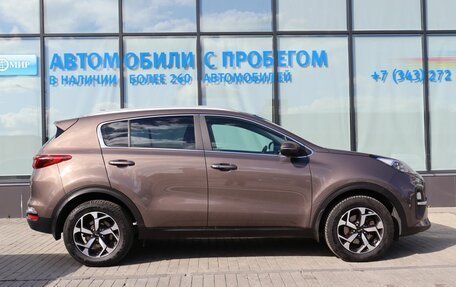 KIA Sportage IV рестайлинг, 2021 год, 2 490 000 рублей, 6 фотография