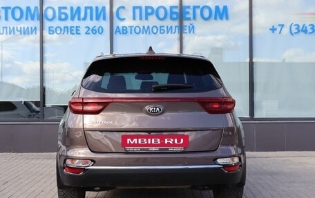 KIA Sportage IV рестайлинг, 2021 год, 2 490 000 рублей, 4 фотография
