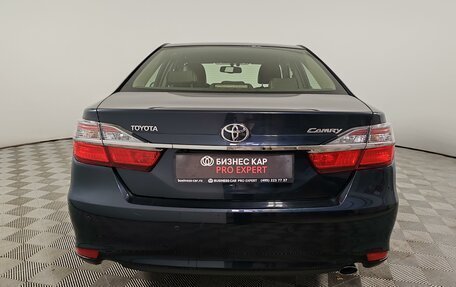 Toyota Camry, 2015 год, 2 280 000 рублей, 6 фотография