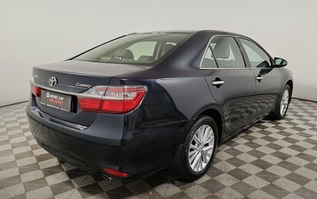 Toyota Camry, 2015 год, 2 280 000 рублей, 5 фотография