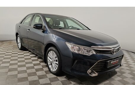 Toyota Camry, 2015 год, 2 280 000 рублей, 3 фотография