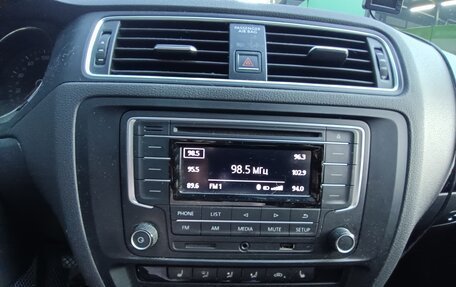 Volkswagen Jetta VI, 2017 год, 1 100 000 рублей, 24 фотография