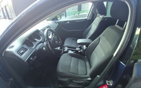 Volkswagen Jetta VI, 2017 год, 1 100 000 рублей, 14 фотография
