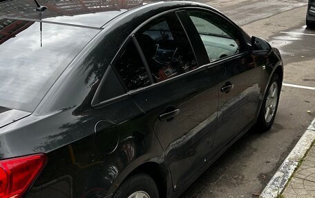 Chevrolet Cruze II, 2010 год, 580 000 рублей, 8 фотография