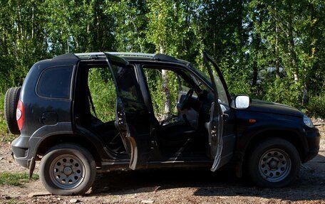 Chevrolet Niva I рестайлинг, 2010 год, 390 000 рублей, 2 фотография