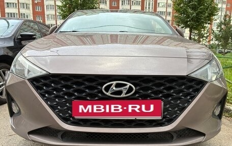 Hyundai Solaris II рестайлинг, 2021 год, 1 495 000 рублей, 4 фотография