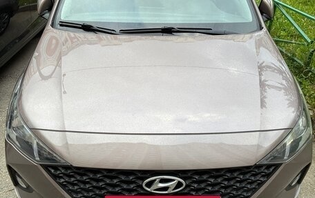 Hyundai Solaris II рестайлинг, 2021 год, 1 495 000 рублей, 6 фотография