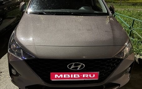 Hyundai Solaris II рестайлинг, 2021 год, 1 495 000 рублей, 33 фотография