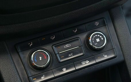 FAW Besturn X40 I, 2021 год, 1 080 000 рублей, 17 фотография