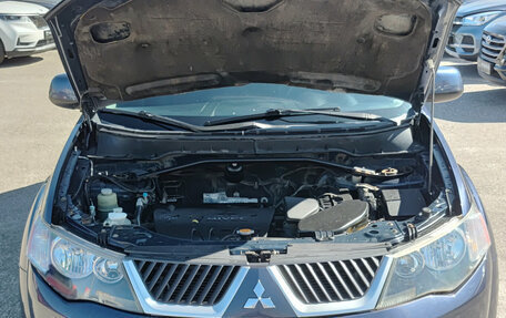 Mitsubishi Outlander III рестайлинг 3, 2008 год, 825 000 рублей, 11 фотография
