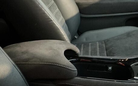 Honda Vezel, 2017 год, 1 190 001 рублей, 13 фотография
