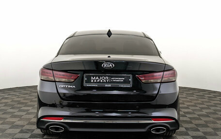KIA Optima IV, 2018 год, 1 850 000 рублей, 6 фотография