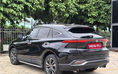 Toyota Harrier, 2022 год, 3 868 657 рублей, 5 фотография