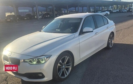 BMW 3 серия, 2018 год, 2 000 000 рублей, 2 фотография