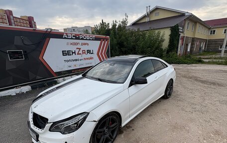Mercedes-Benz E-Класс, 2014 год, 1 449 000 рублей, 9 фотография