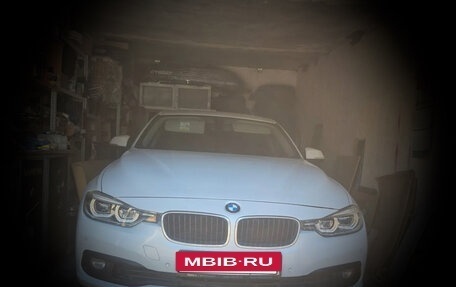 BMW 3 серия, 2018 год, 2 000 000 рублей, 9 фотография