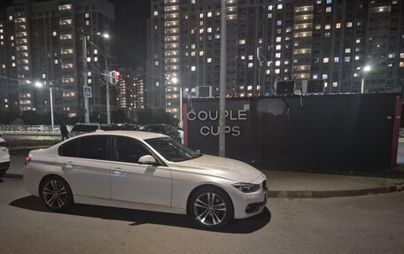 BMW 3 серия, 2018 год, 2 000 000 рублей, 16 фотография