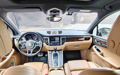 Porsche Macan I рестайлинг, 2018 год, 2 850 000 рублей, 8 фотография