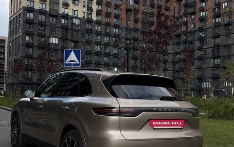 Porsche Cayenne III, 2019 год, 5 800 000 рублей, 2 фотография
