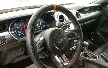 Ford Mustang VI рестайлинг, 2018 год, 2 500 000 рублей, 6 фотография