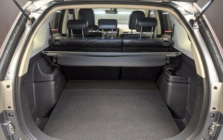 Mitsubishi Outlander III рестайлинг 3, 2013 год, 1 700 000 рублей, 10 фотография