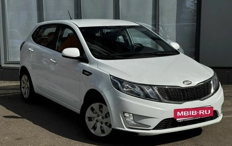 KIA Rio III рестайлинг, 2013 год, 795 000 рублей, 3 фотография