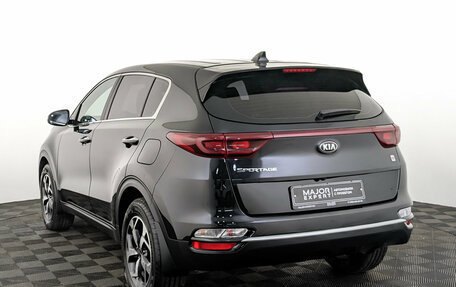 KIA Sportage IV рестайлинг, 2020 год, 2 350 000 рублей, 7 фотография
