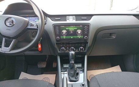 Skoda Octavia, 2019 год, 1 765 400 рублей, 11 фотография