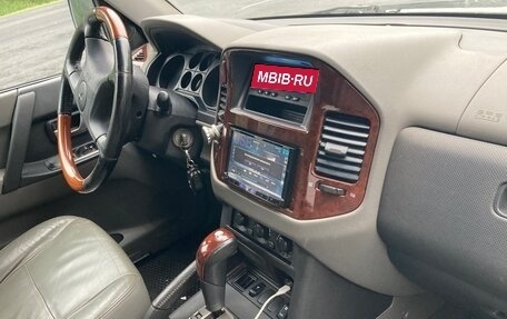 Mitsubishi Pajero III рестайлинг, 2006 год, 850 000 рублей, 22 фотография