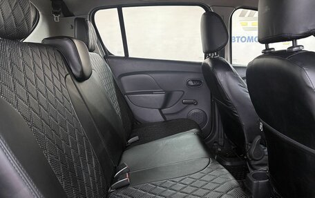 Renault Sandero II рестайлинг, 2019 год, 899 000 рублей, 12 фотография