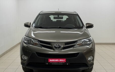 Toyota RAV4, 2013 год, 1 800 000 рублей, 2 фотография