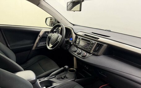 Toyota RAV4, 2013 год, 1 800 000 рублей, 12 фотография