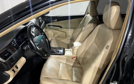 Toyota Camry, 2016 год, 2 297 000 рублей, 15 фотография