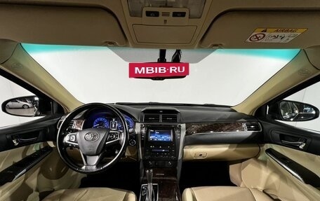 Toyota Camry, 2016 год, 2 297 000 рублей, 13 фотография