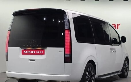 Hyundai Staria, 2024 год, 6 617 716 рублей, 3 фотография